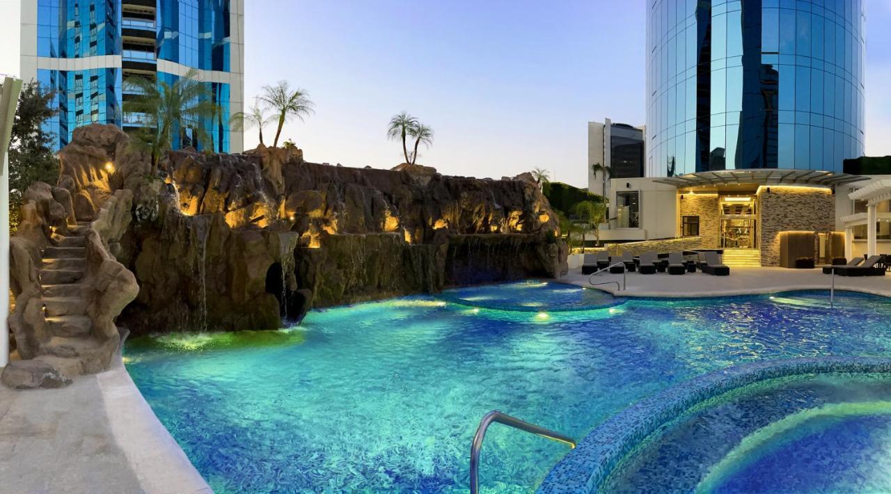 Готель Safi Royal Luxury Metropolitan San Pedro Garza Garcia Екстер'єр фото The pool at the Atlantis Paradise Island