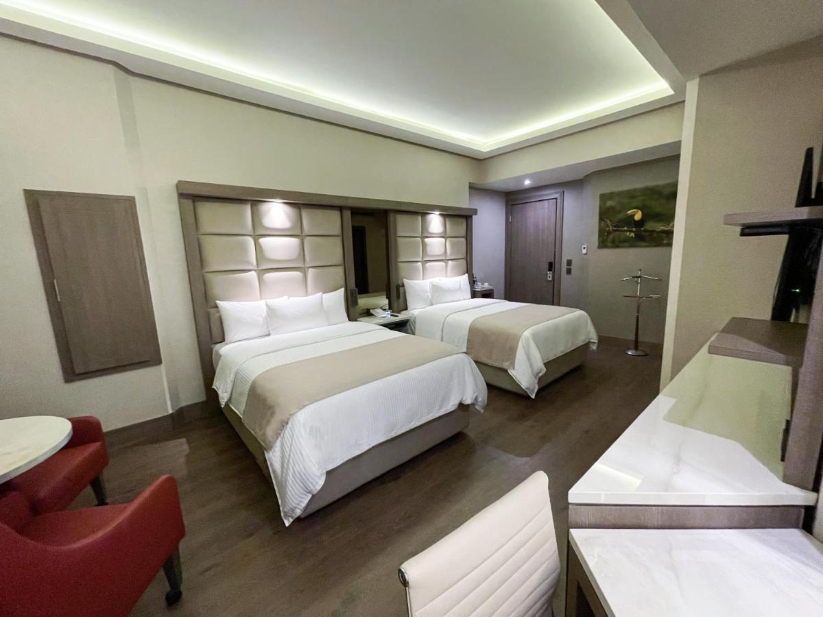 Готель Safi Royal Luxury Metropolitan San Pedro Garza Garcia Екстер'єр фото