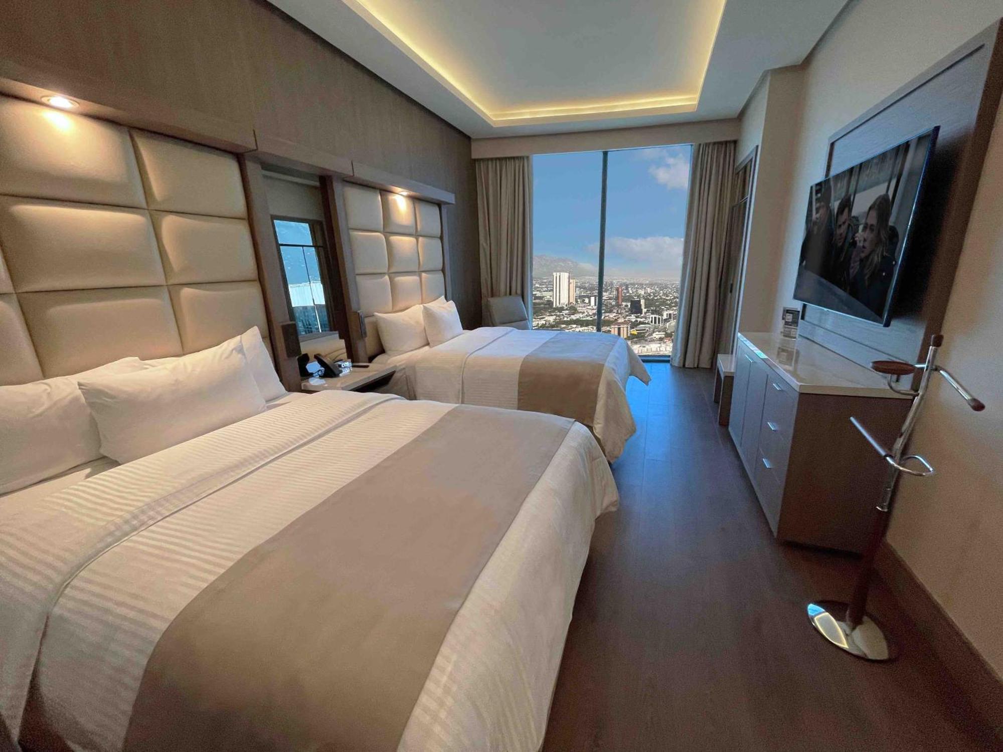Готель Safi Royal Luxury Metropolitan San Pedro Garza Garcia Екстер'єр фото